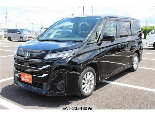 Toyota NOAH 2022-03 8485818-10