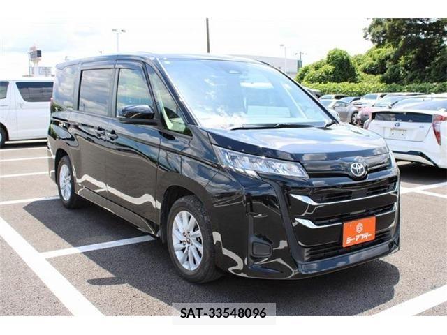 Toyota NOAH 2022-03 8485818-11