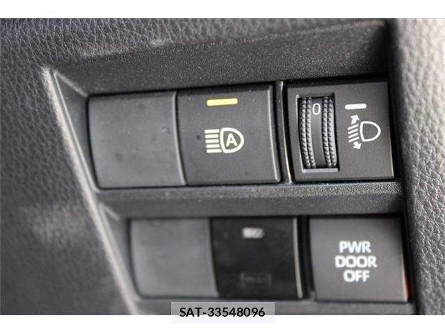 Toyota NOAH 2022-03 8485818-23