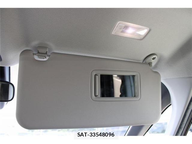 Toyota NOAH 2022-03 8485818-26