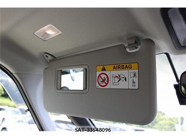 Toyota NOAH 2022-03 8485818-27