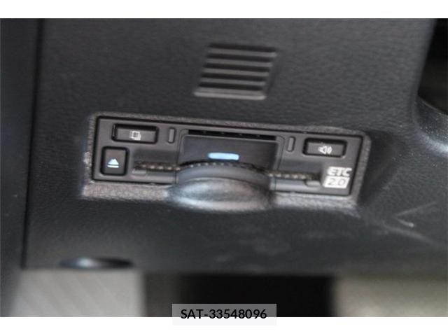 Toyota NOAH 2022-03 8485818-4