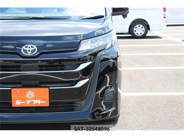 Toyota NOAH 2022-03 8485818-7