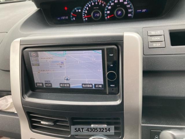 Toyota NOAH 2013-01 8526285-28