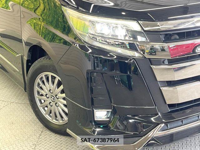 Toyota NOAH 2019-05 8526277-12