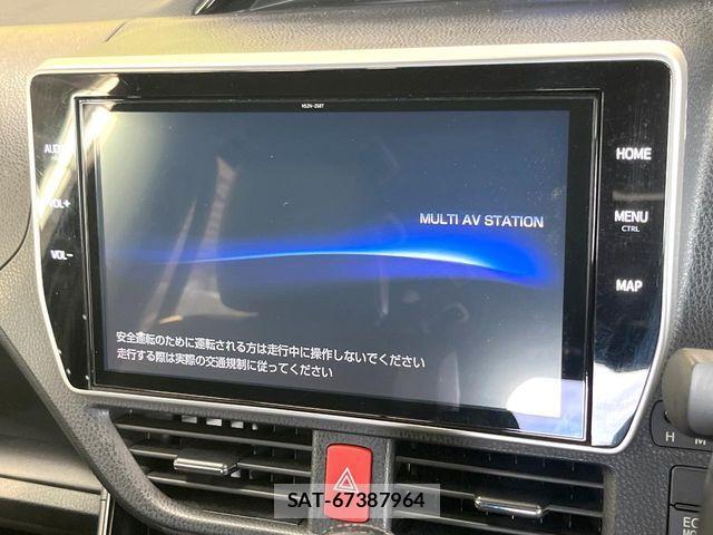 Toyota NOAH 2019-05 8526277-4