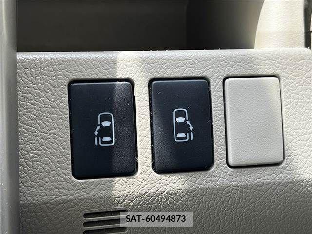 Toyota NOAH 2009-01 8526286-15