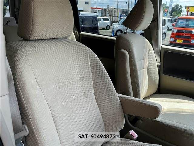 Toyota NOAH 2009-01 8526286-20