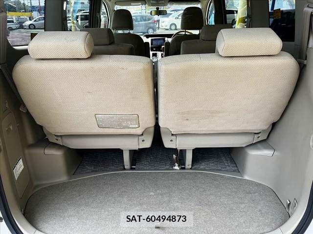 Toyota NOAH 2009-01 8526286-8