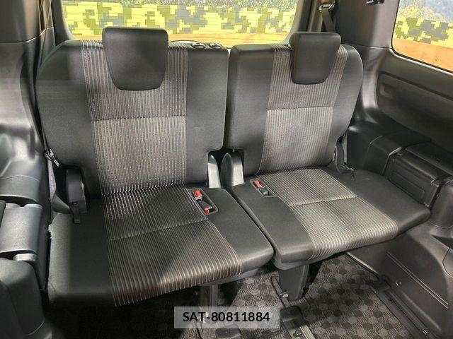 Toyota NOAH 2017-09 8562966-9