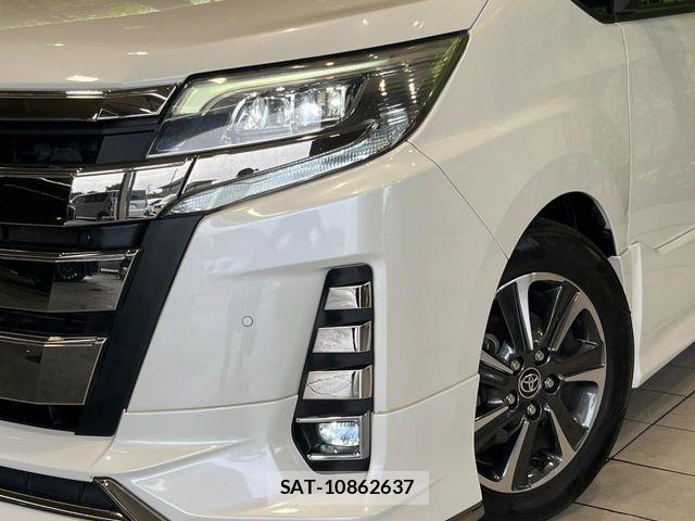 Toyota NOAH 2019-07 8562969-12