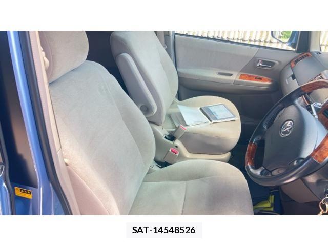 Toyota NOAH 2007-04 8562979-15