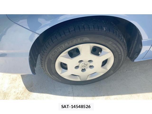 Toyota NOAH 2007-04 8562979-2