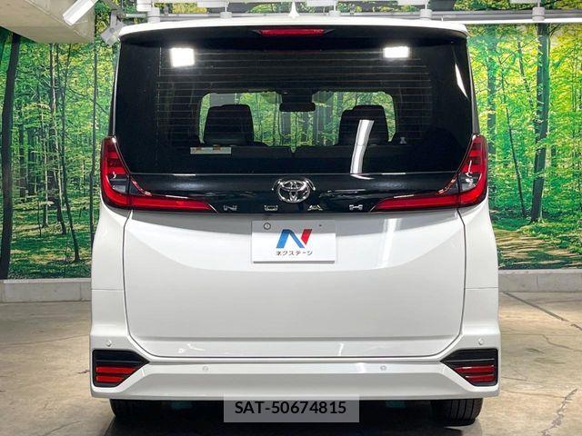 Toyota NOAH 2023-03 8562963-15