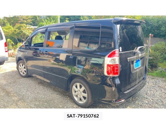 Toyota NOAH 2007-09 8562981-10