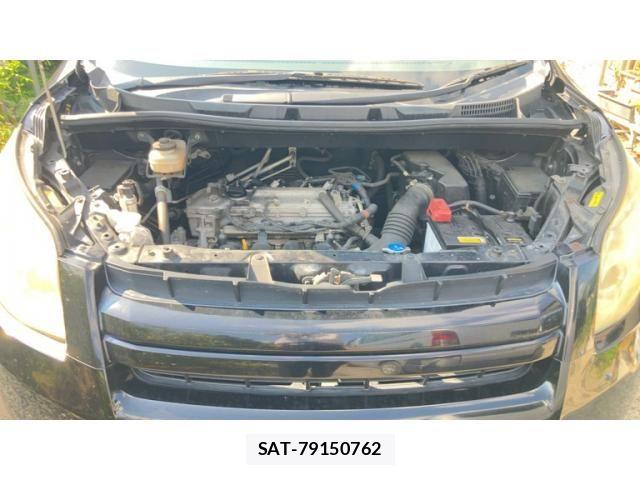 Toyota NOAH 2007-09 8562981-13