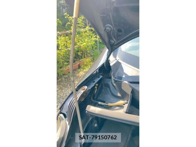 Toyota NOAH 2007-09 8562981-14