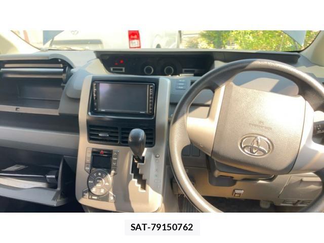 Toyota NOAH 2007-09 8562981-16