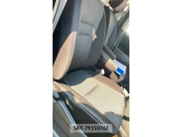 Toyota NOAH 2007-09 8562981-17