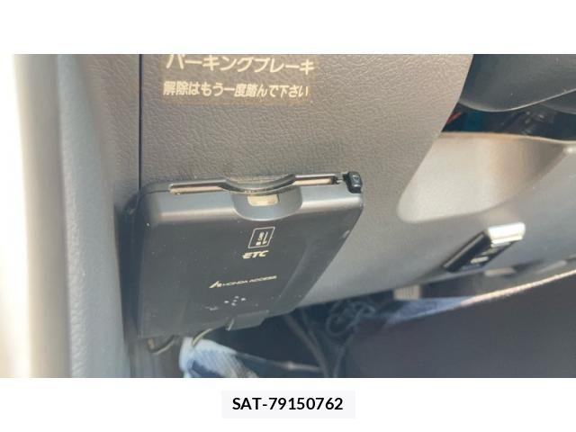 Toyota NOAH 2007-09 8562981-22