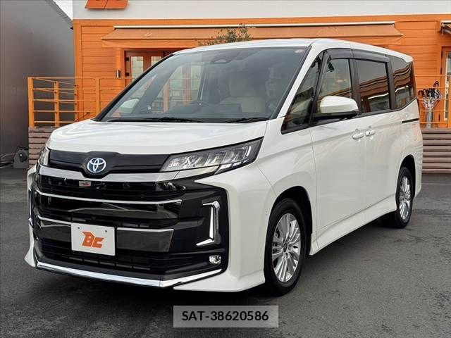 Toyota NOAH 2025-06 8562961-9