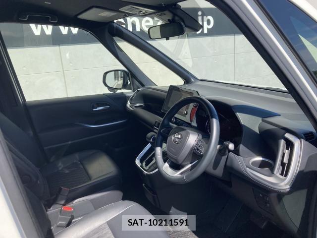 Toyota NOAH 2024-07 8562964-19