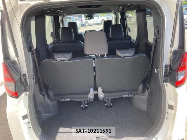 Toyota NOAH 2024-07 8562964-27