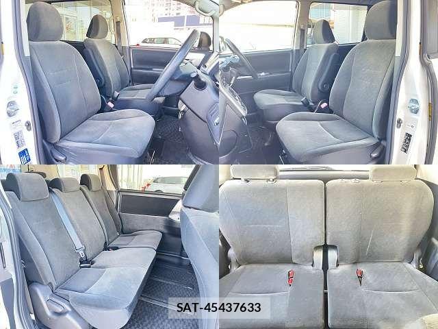 Toyota NOAH 2011-04 8562975-4