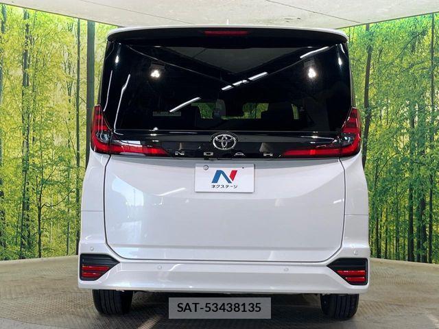 Toyota NOAH 2022-10 8562965-15