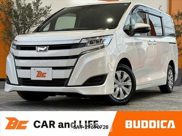 Toyota NOAH 2021-06 8562970-0