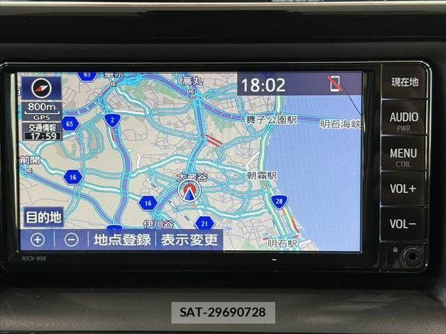 Toyota NOAH 2021-06 8562970-2