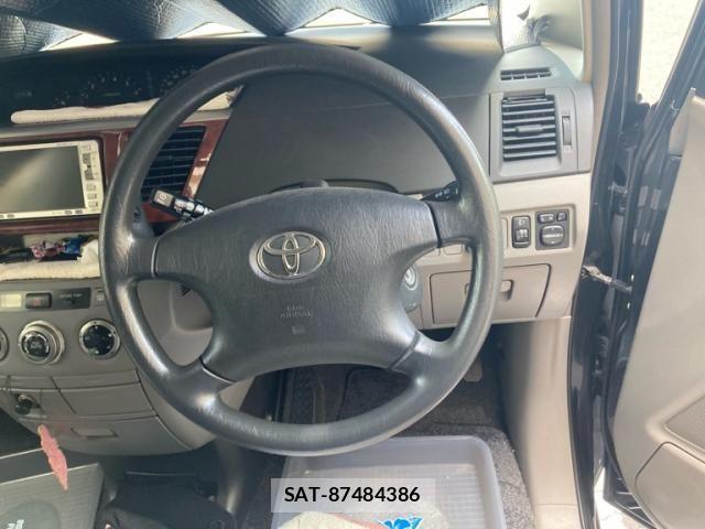 Toyota NOAH 2003-08 8562978-15