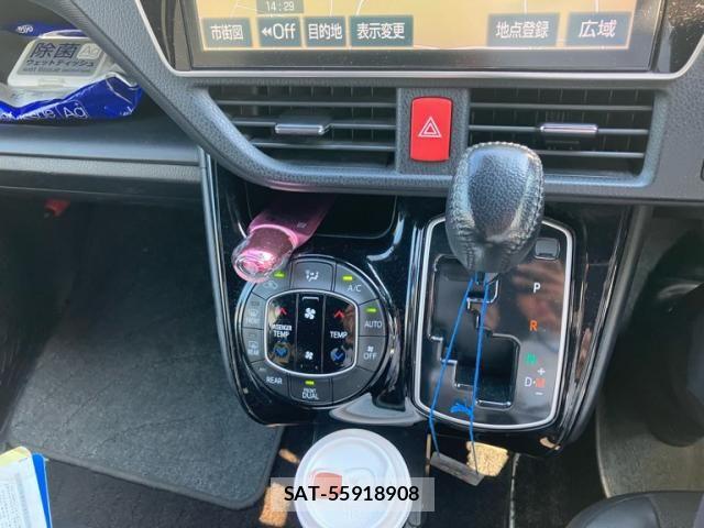 Toyota NOAH 2016-08 8562973-18