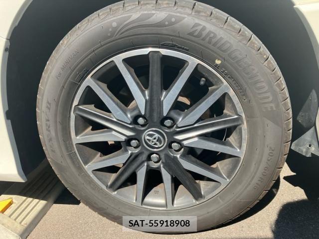 Toyota NOAH 2016-08 8562973-3