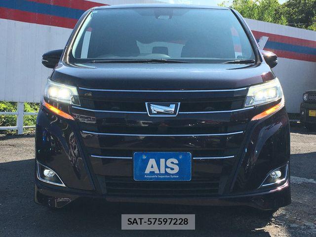 Toyota NOAH 2017-07 8562971-3