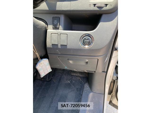 Toyota NOAH 2008-02 8562977-14
