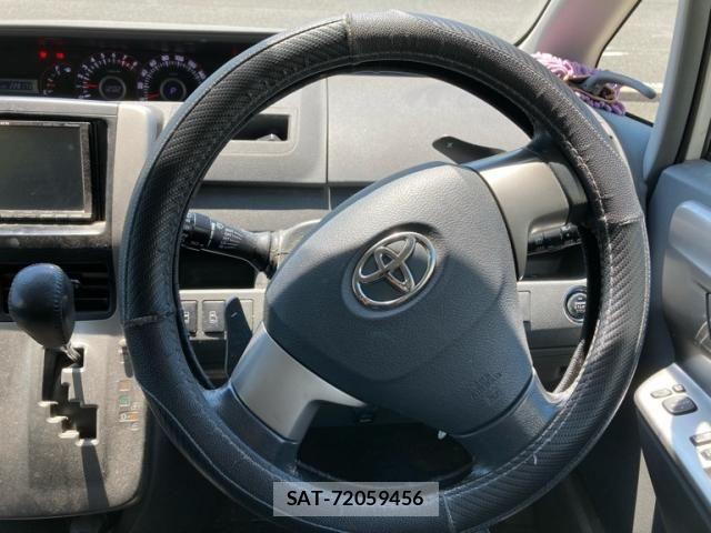 Toyota NOAH 2008-02 8562977-18