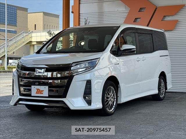 Toyota NOAH 2017-09 8562968-7
