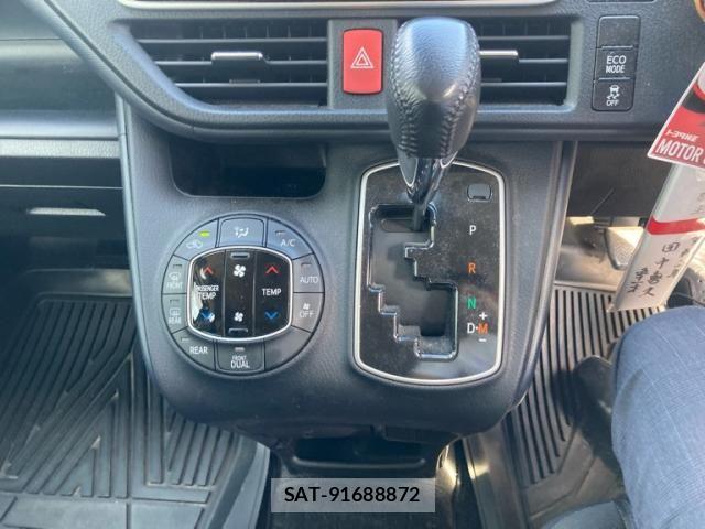 Toyota NOAH 2016-11 8562972-16