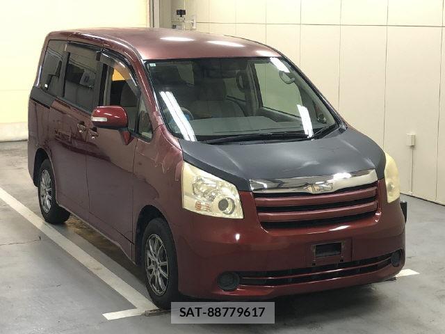 Toyota NOAH 2007-07 8589878-3