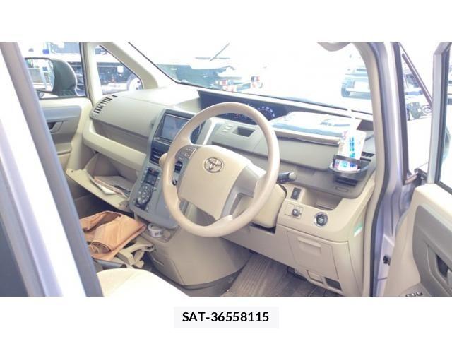 Toyota NOAH 2009-09 8628108-9