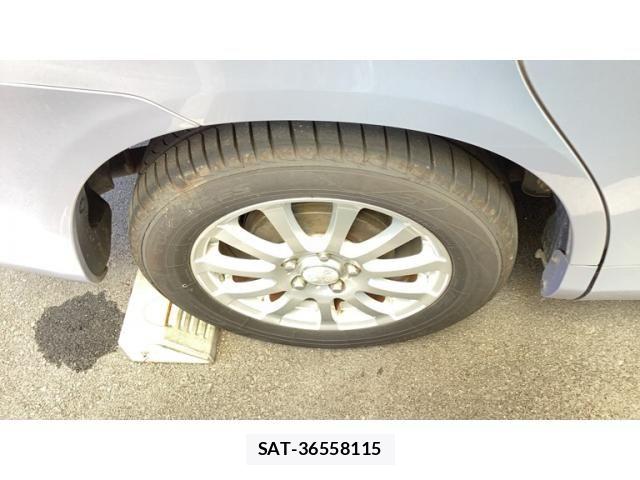Toyota NOAH 2009-09 8628108-3