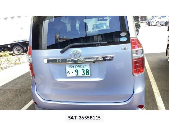 Toyota NOAH 2009-09 8628108-4