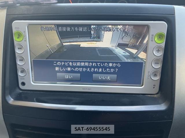Toyota NOAH 2011-07 8628109-21