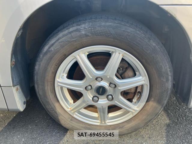 Toyota NOAH 2011-07 8628109-8