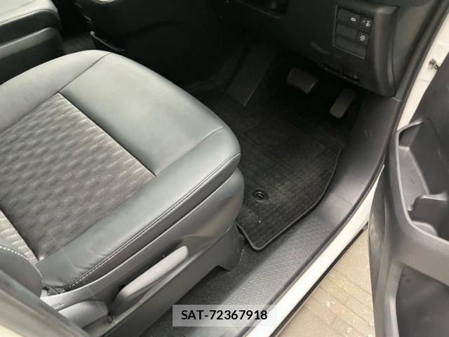 Toyota NOAH 2022-09 8628085-18