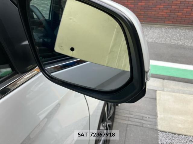 Toyota NOAH 2022-09 8628085-3