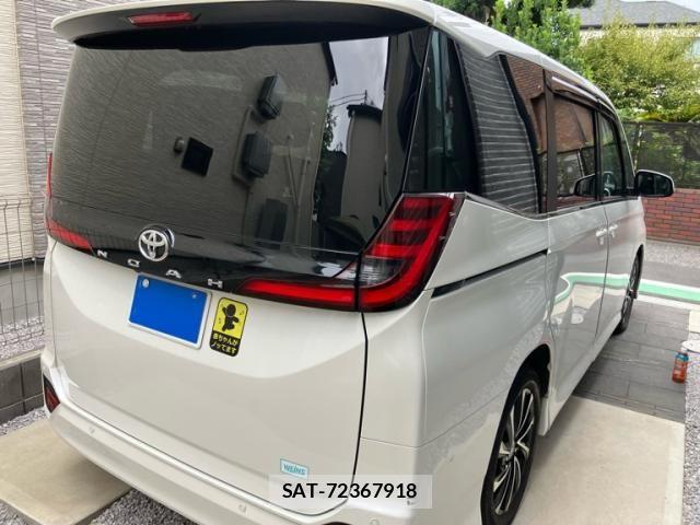Toyota NOAH 2022-09 8628085-5