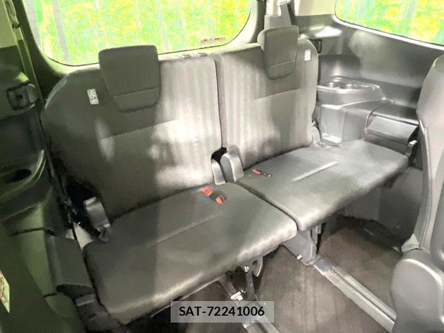 Toyota NOAH 2024-04 8628089-10