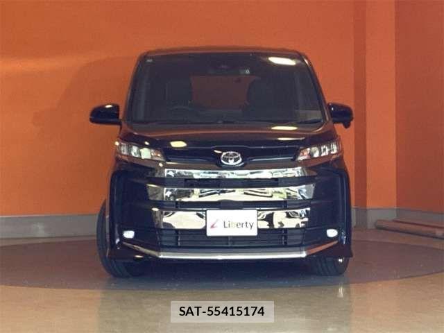 Toyota NOAH 2023-03 8628090-14